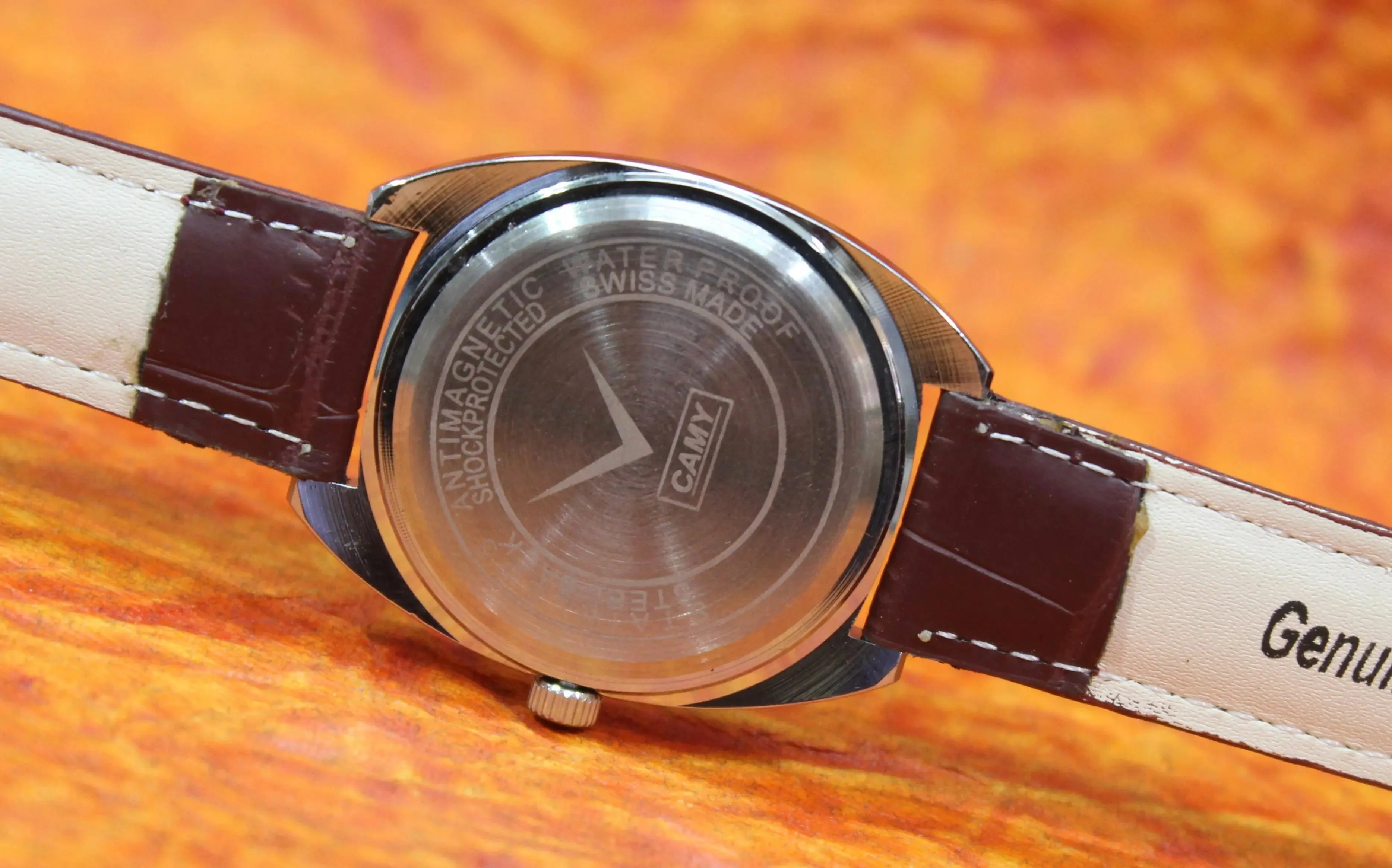 Camy Geneva Wristwatch Vintage 17 Jewels FHF ST96 Mechanical Hand Winding Swiss Made Red Dial