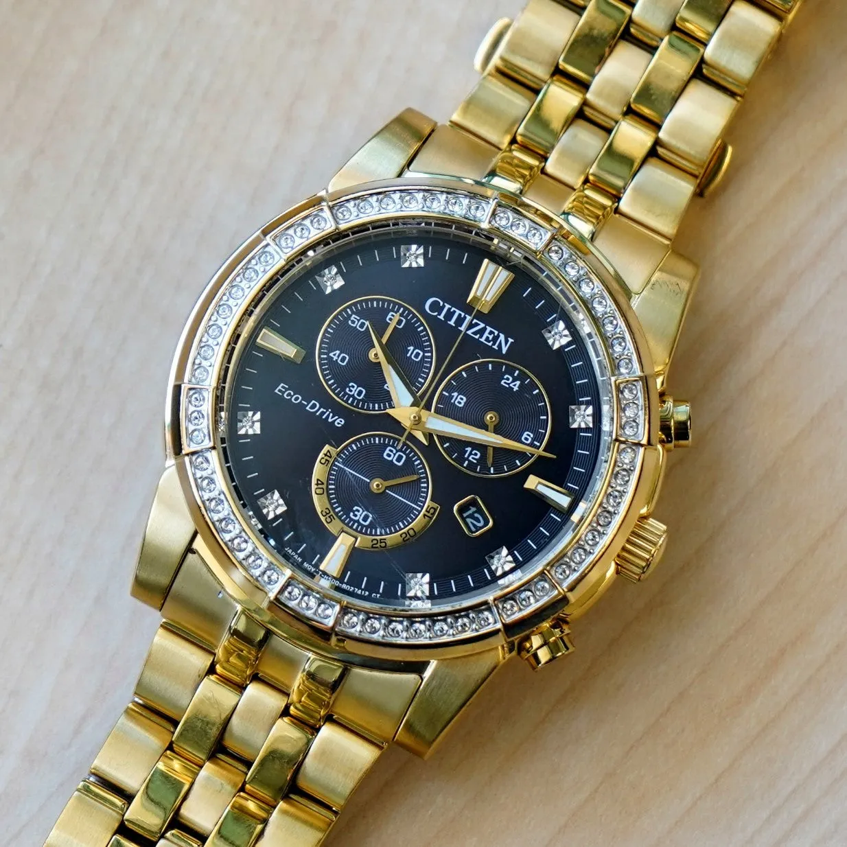 CITIZEN Crystal Chronograph Watch Eco-Drive Wristwatch Ref. AT2452-52E
