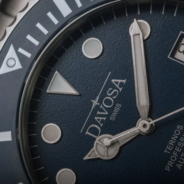 DVS Watch Ternos ProFSsional MTt Suit Limited Edition