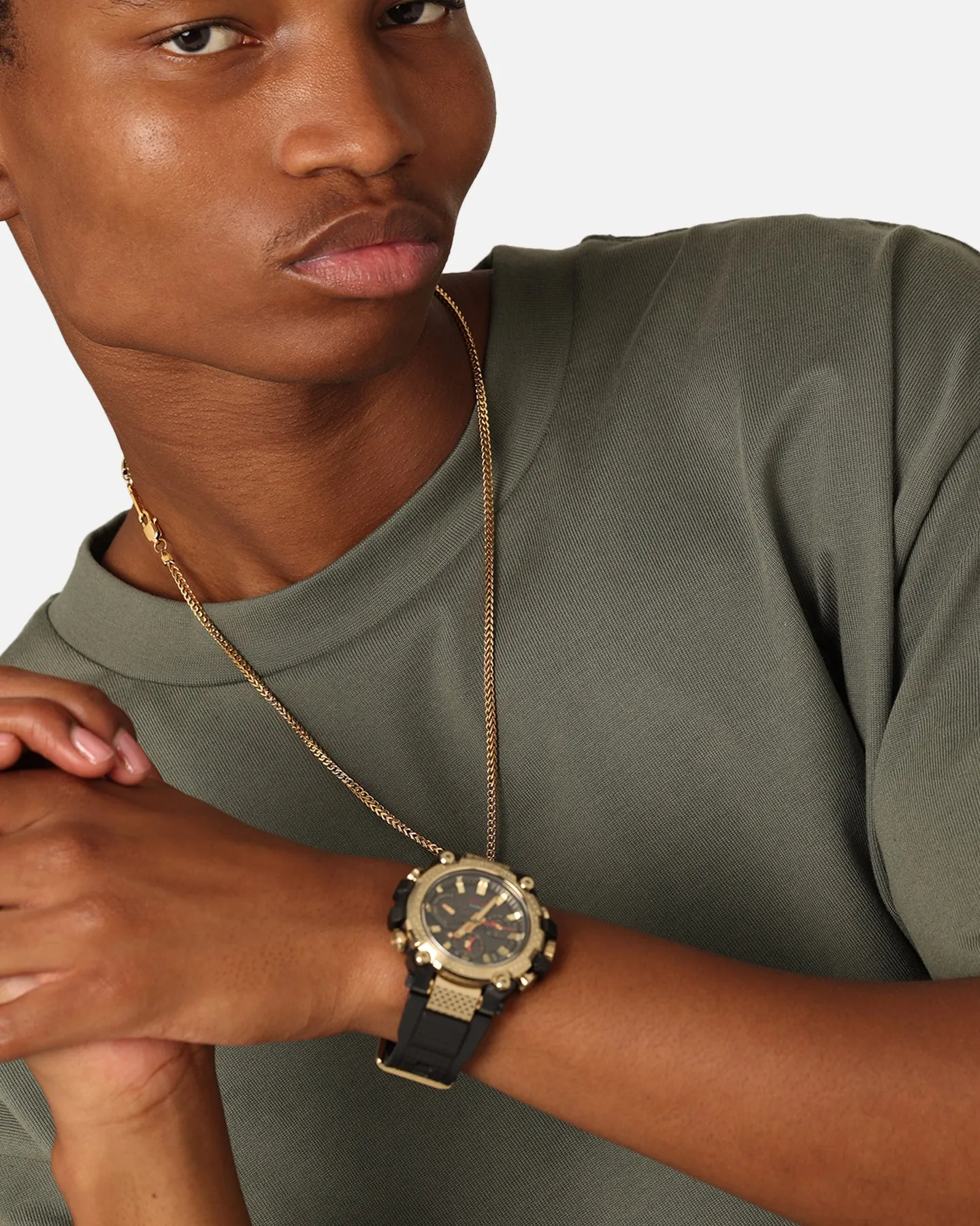 G-Shock MTG-B3000CXD-9ADR "Golden Dragon" Black/Gold
