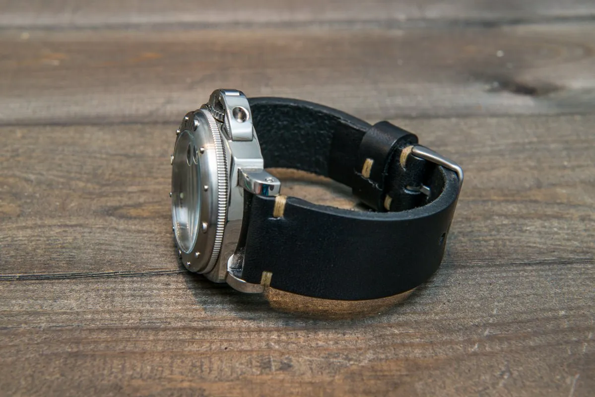Italian bull  tapered leather watch strap 4 mm thick, Black Oily, handmade in Finland -  16mm, 17 mm, 18mm, 19 mm, 20mm, 21mm, 22mm, 23 mm, 24mm, 25 mm, 26 mm.