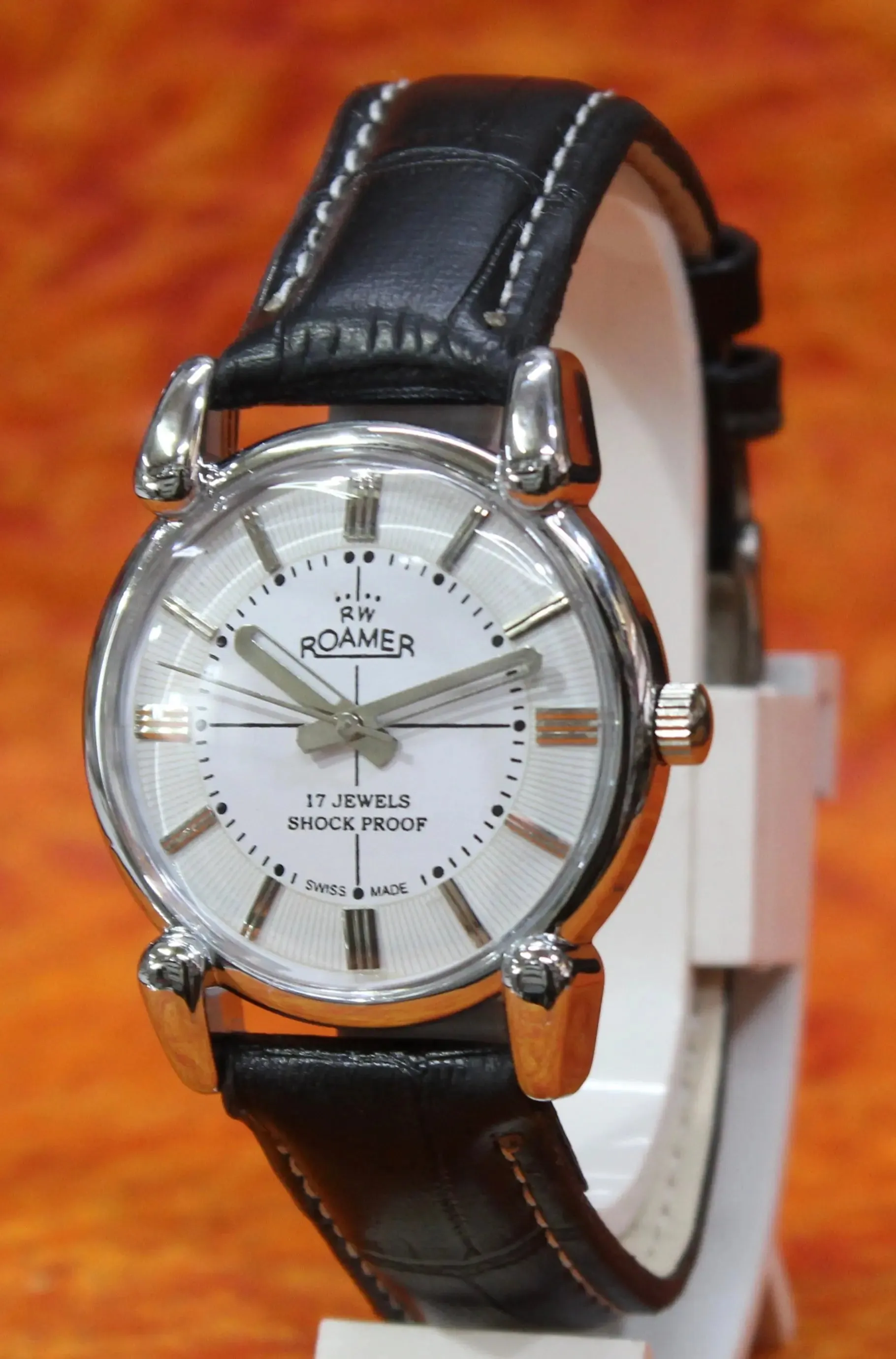 Mechanical Swiss Watch Roamer Vintage FHF ST96 17 Jewels Hand Wind Mechanism
