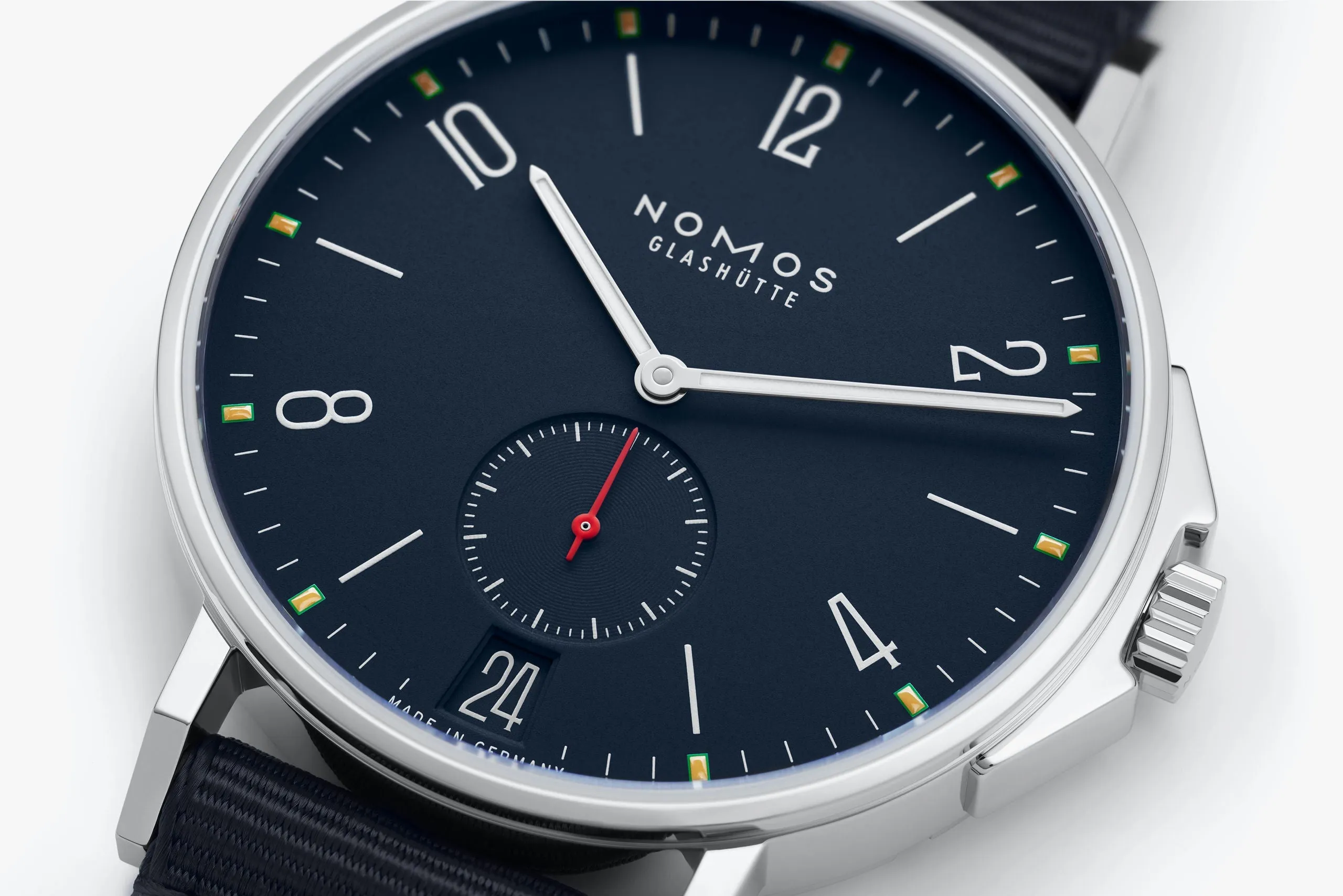 NG Watch Ahoi Date Sapphire Crystal