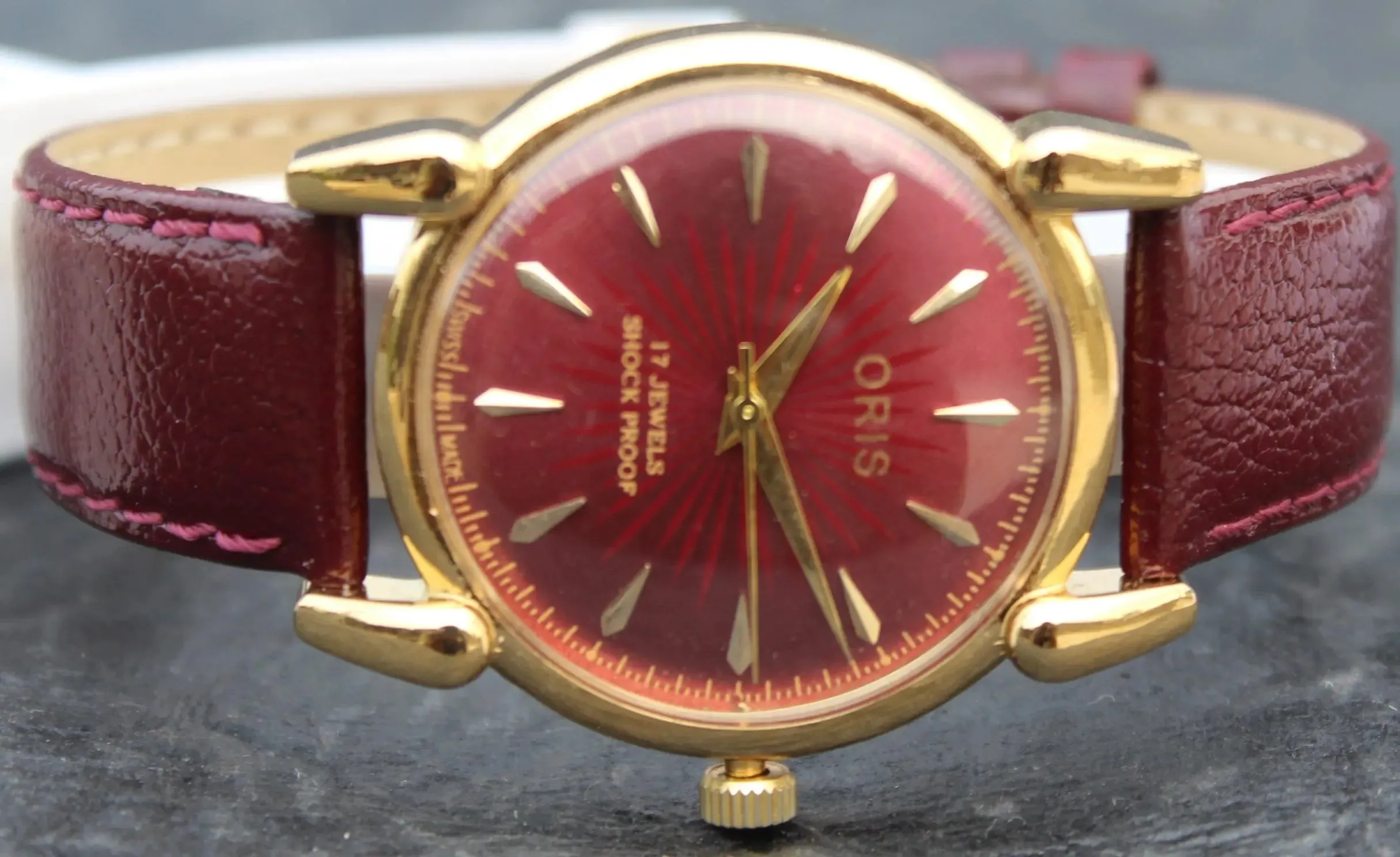 Oris Mechanical Wristwatch 17 Jewels FHF ST96 Hand Wind Swiss Made Movement