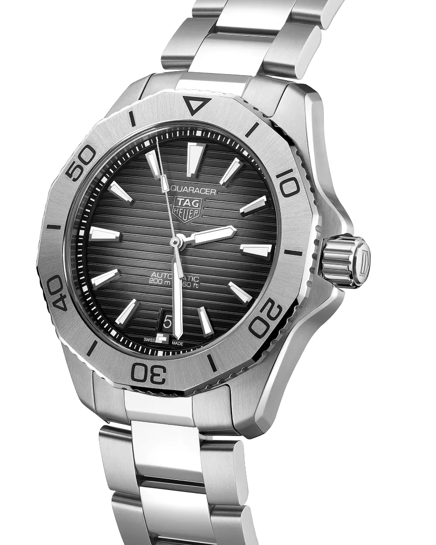 TAG HEUER AQUARACER PROFESSIONAL 200 DATE  WBP2110.BA0627
