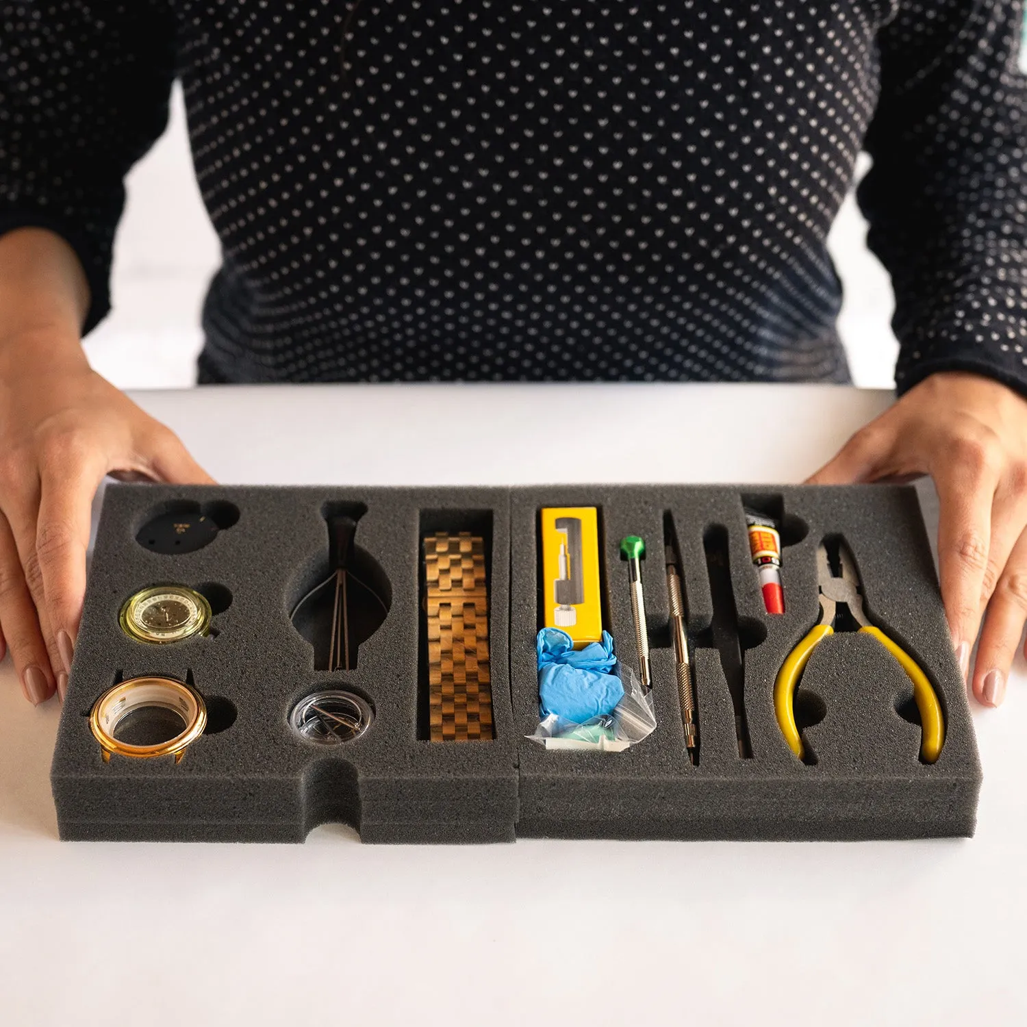 The Eiffel - Watchmaking Kit