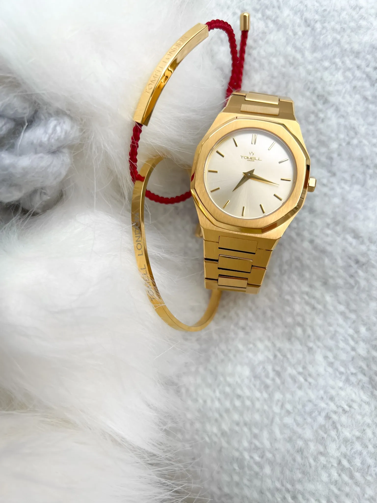 VERUSSI | GOLD