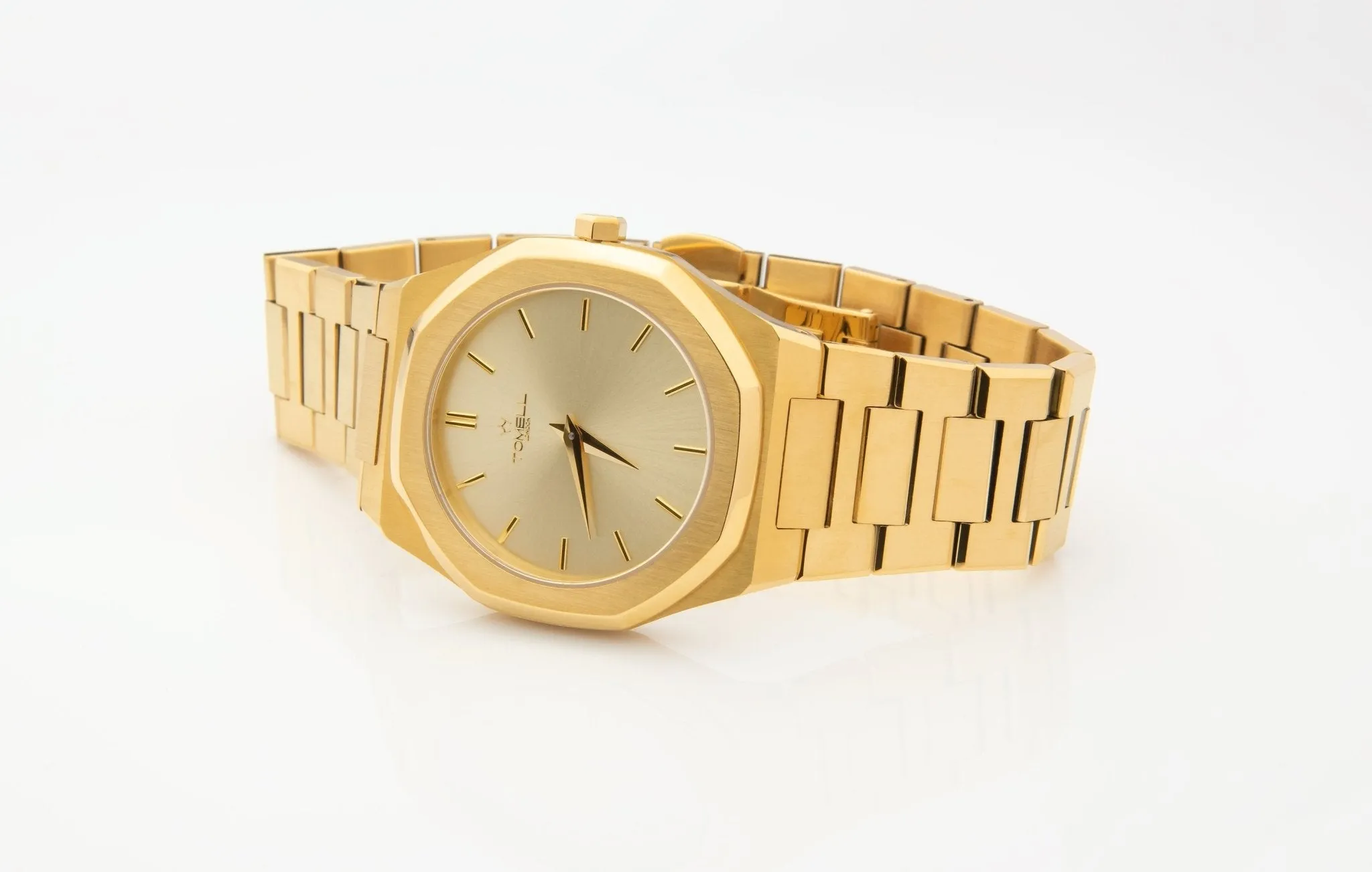 VERUSSI | GOLD
